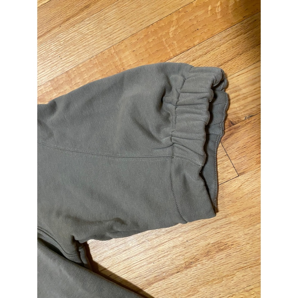 Current Air Women's Olive Green Crew Neck Gathered Sleeve soft Sweatshirt Medium - Picture 4 of 4